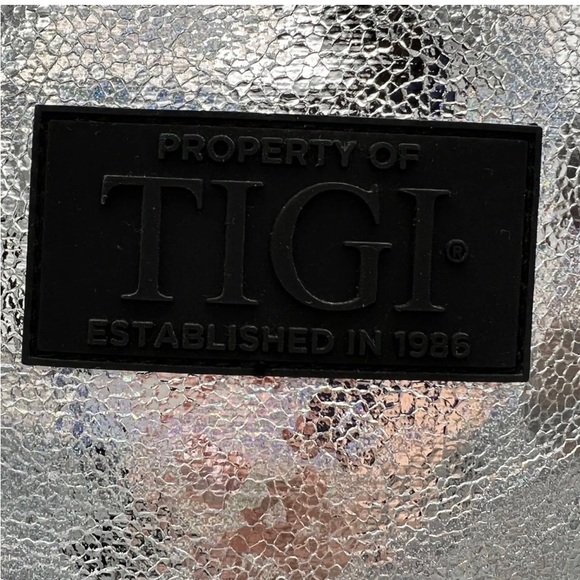 Metallic Sliver Backpack TIGI - Picture 6 of 7